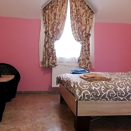 Hotel Dnipro Eksteriør billede