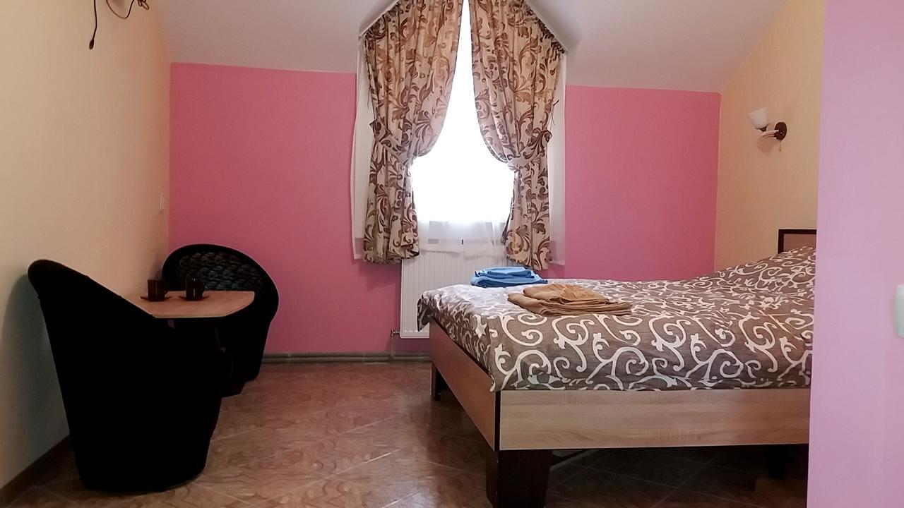 Hotel Dnipro Eksteriør billede
